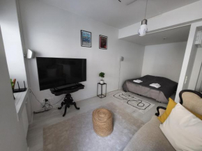 2ndhomes Deluxe Bright Studio in the Center of Kamppi